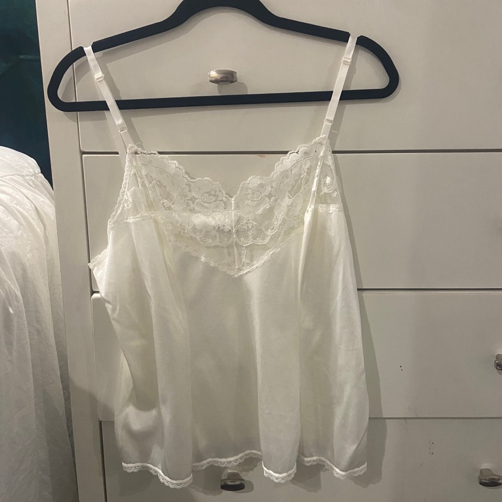 VINTAGE LINGERIE TANK